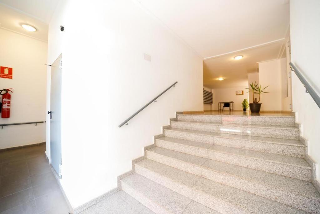 Schoene Wohnung Mit Pool , Wi-Fi Und Privat Garage Torrevieja Exterior foto